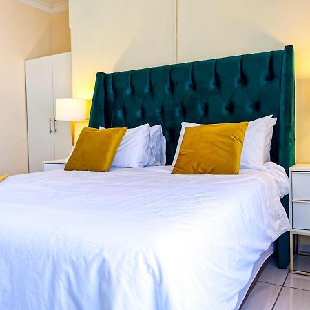 Genesis Guesthouze Hotel Bela-Bela Kültér fotó