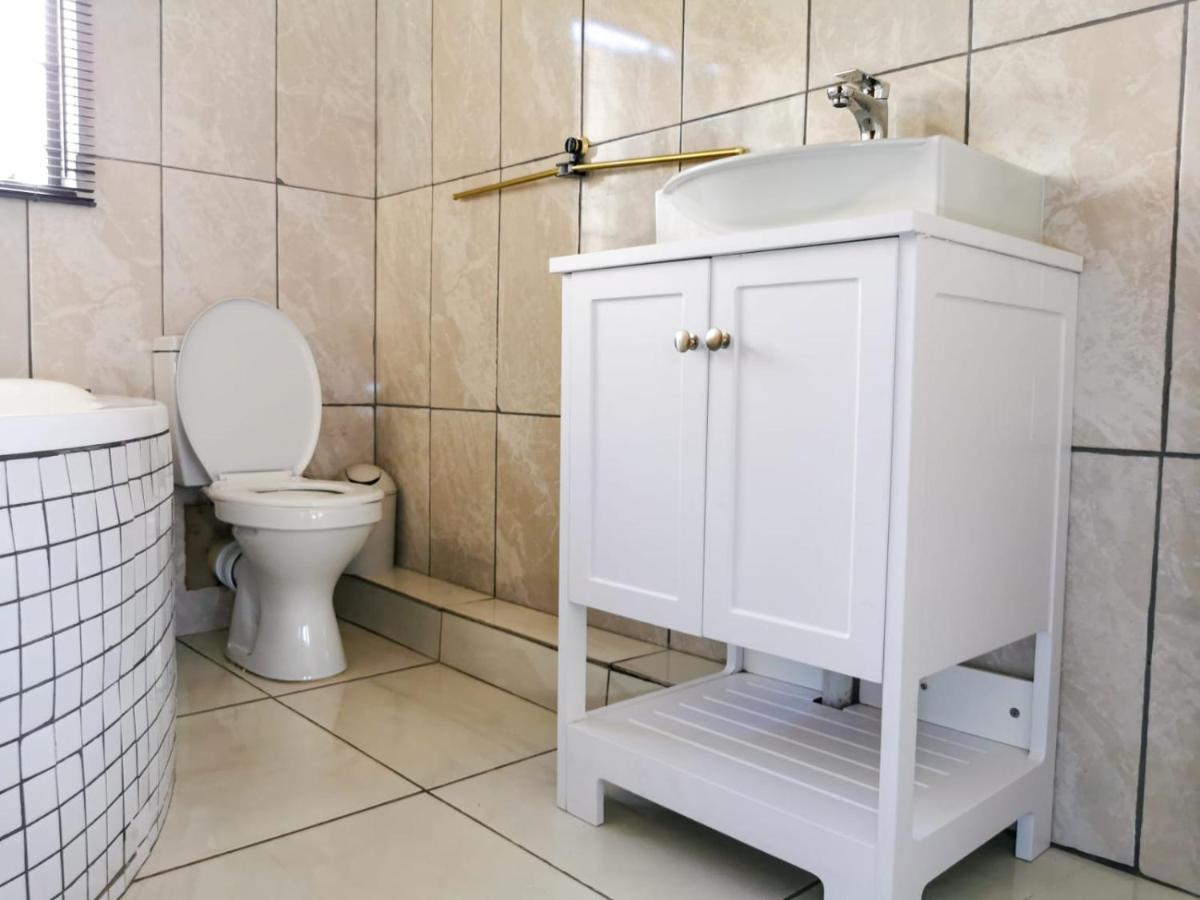 Genesis Guesthouze Hotel Bela-Bela Kültér fotó