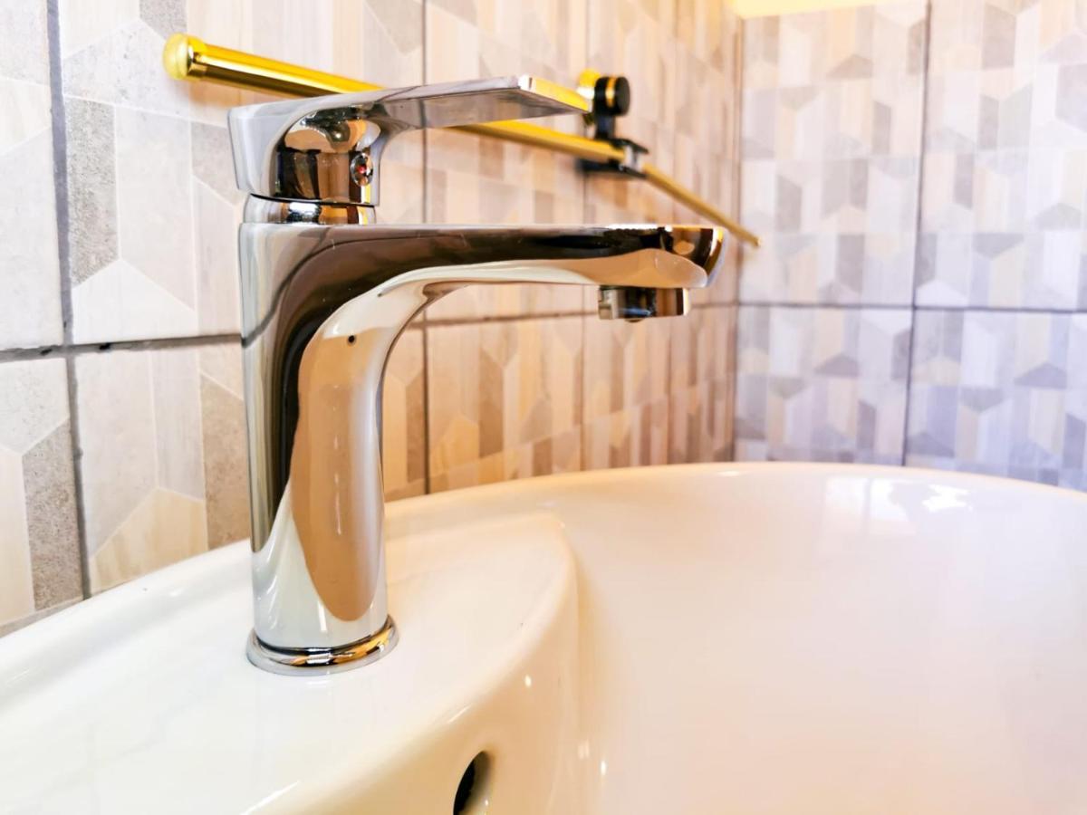 Genesis Guesthouze Hotel Bela-Bela Kültér fotó