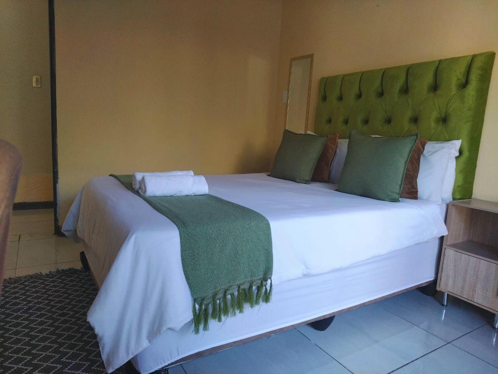 Genesis Guesthouze Hotel Bela-Bela Kültér fotó